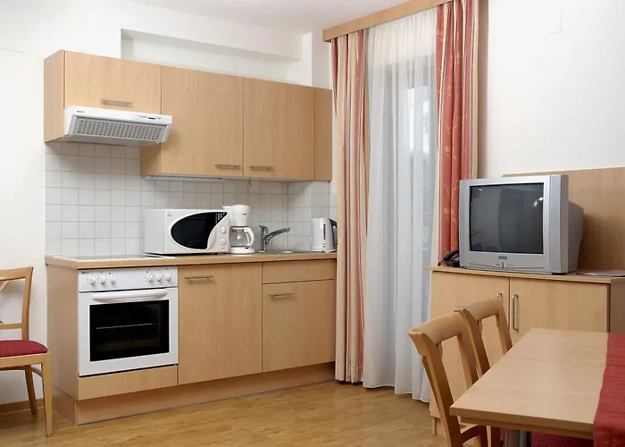 Joe'S Apparthotel By Travel Partner